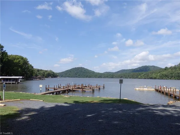 $9,000 | 0 Chapel Hill Drive, Troy, NC 27371