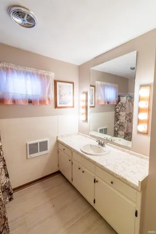 $234,900 | 2874 North 35th Street West, Huntington, IN 46750