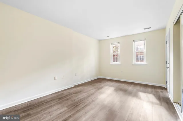 $185,000 | 18324 Streamside Drive, Unit 102, Gaithersburg, MD 20879