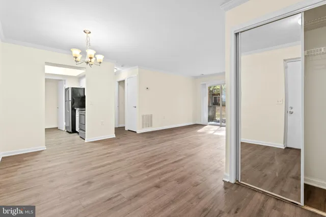 $185,000 | 18324 Streamside Drive, Unit 102, Gaithersburg, MD 20879