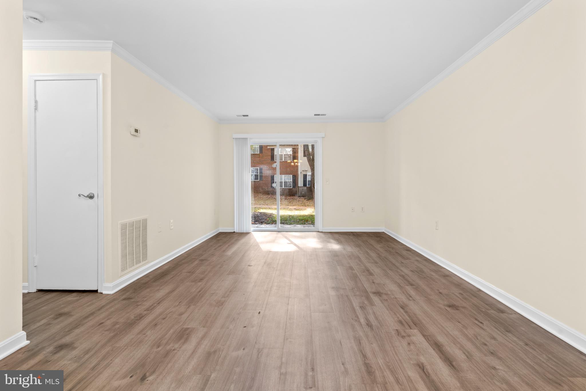 18324 Streamside Drive, Unit 102 Gaithersburg, MD 20879 - Photo 7 of 20