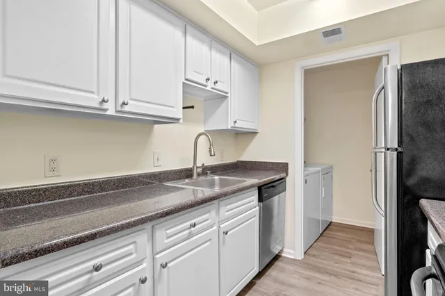 $185,000 | 18324 Streamside Drive, Unit 102, Gaithersburg, MD 20879