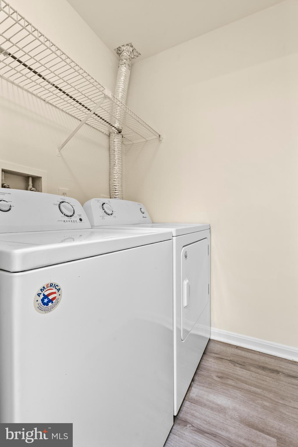 18324 Streamside Drive, Unit 102 Gaithersburg, MD 20879 - Photo 10 of 20