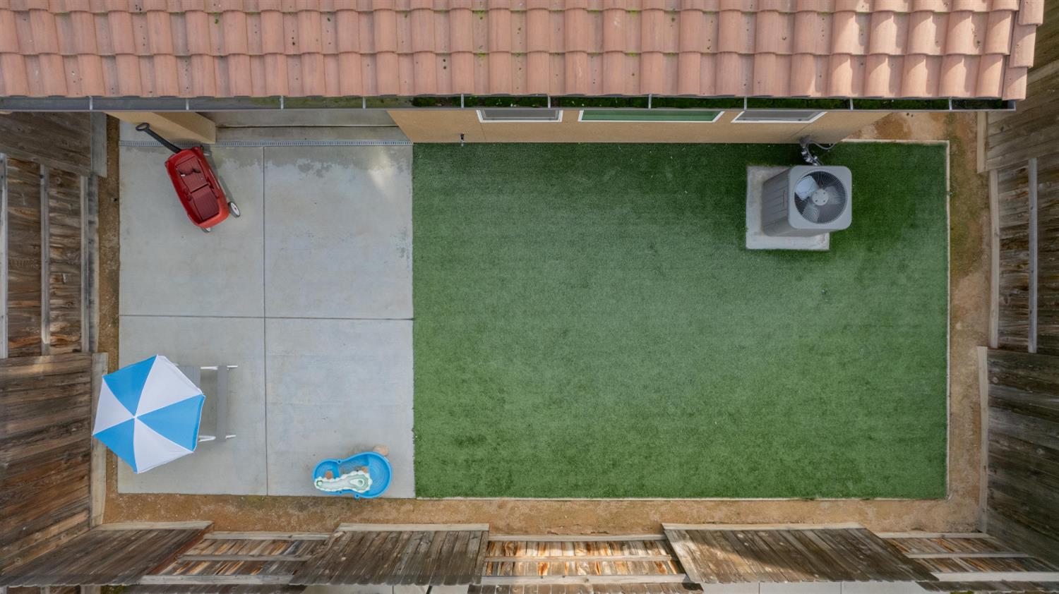 835 Fir Street Madera, CA 93636 - Photo 20 of 21 a view of table and chair