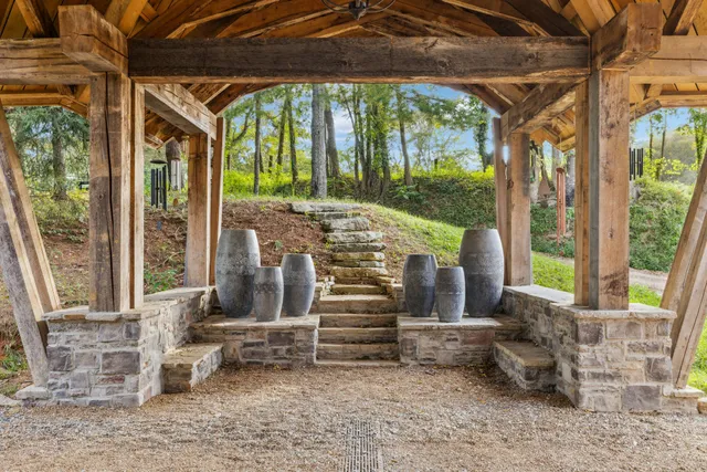 a view of outdoor space