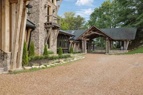 view of a house with a yard