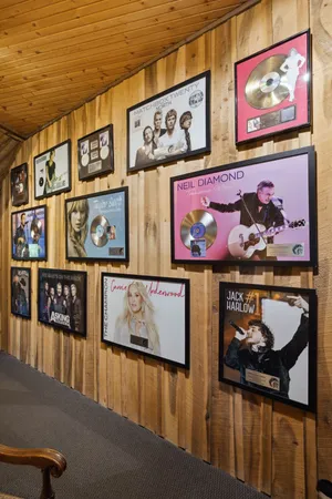 $24,000,000 | 2465 Old Charlotte Pike, Franklin, TN 37064