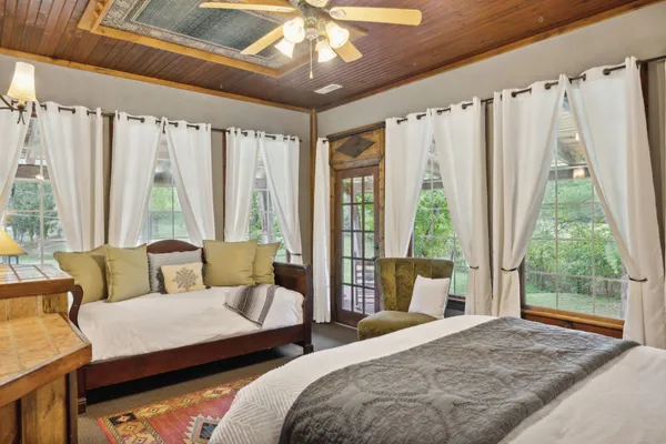 $24,000,000 | 2465 Old Charlotte Pike, Franklin, TN 37064