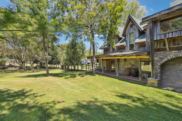 $24,000,000 | 2465 Old Charlotte Pike, Franklin, TN 37064