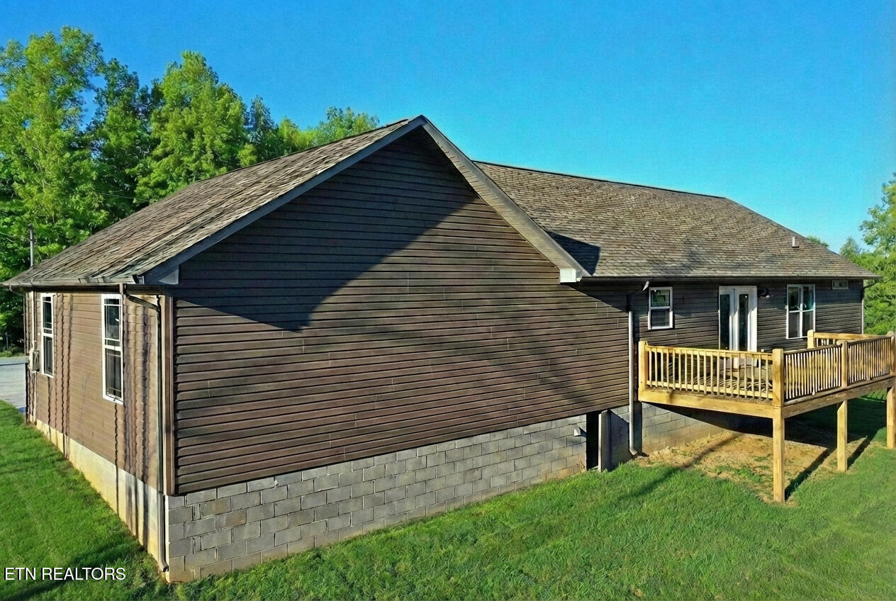 595 Taylon Lane Oneida, TN 37841 - Photo 32 of 41 DJI_0942ai