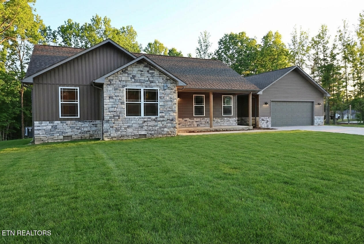 595 Taylon Lane Oneida, TN 37841 - Photo 37 of 41 094A0146ai