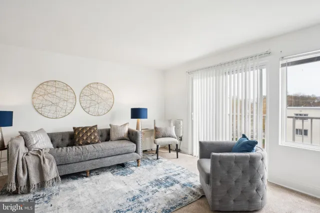 $80,000 | 1005 Chillum Road, Unit 402, Hyattsville, MD 20782