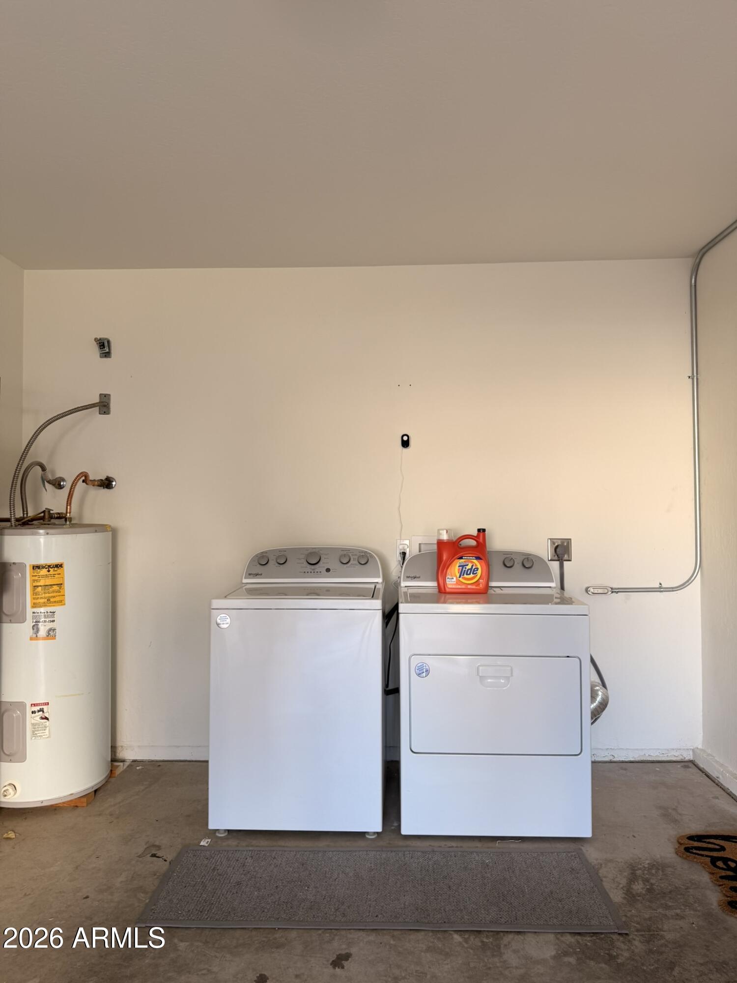 2554 West Kathleen Road Phoenix, AZ 85023 - Photo 22 of 22 a utility room with dryer and washer