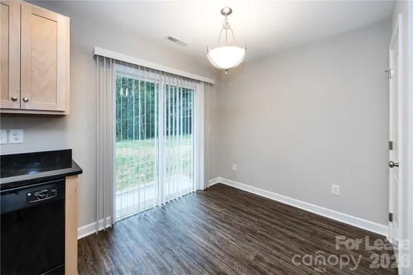 $1,695 | 4414 Tantilla Circle, Charlotte, NC 28215