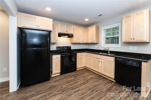 $1,695 | 4414 Tantilla Circle, Charlotte, NC 28215