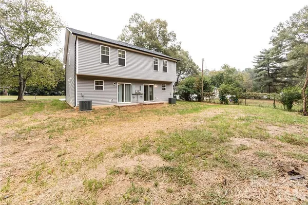 $1,695 | 4414 Tantilla Circle, Charlotte, NC 28215