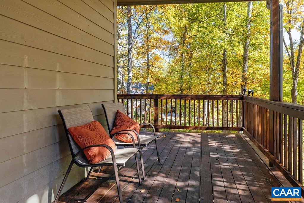 59 Timber Ridge Lane Roseland, VA 22967 - Photo 41 of 45 a view of a chairs and table on the wooden floor