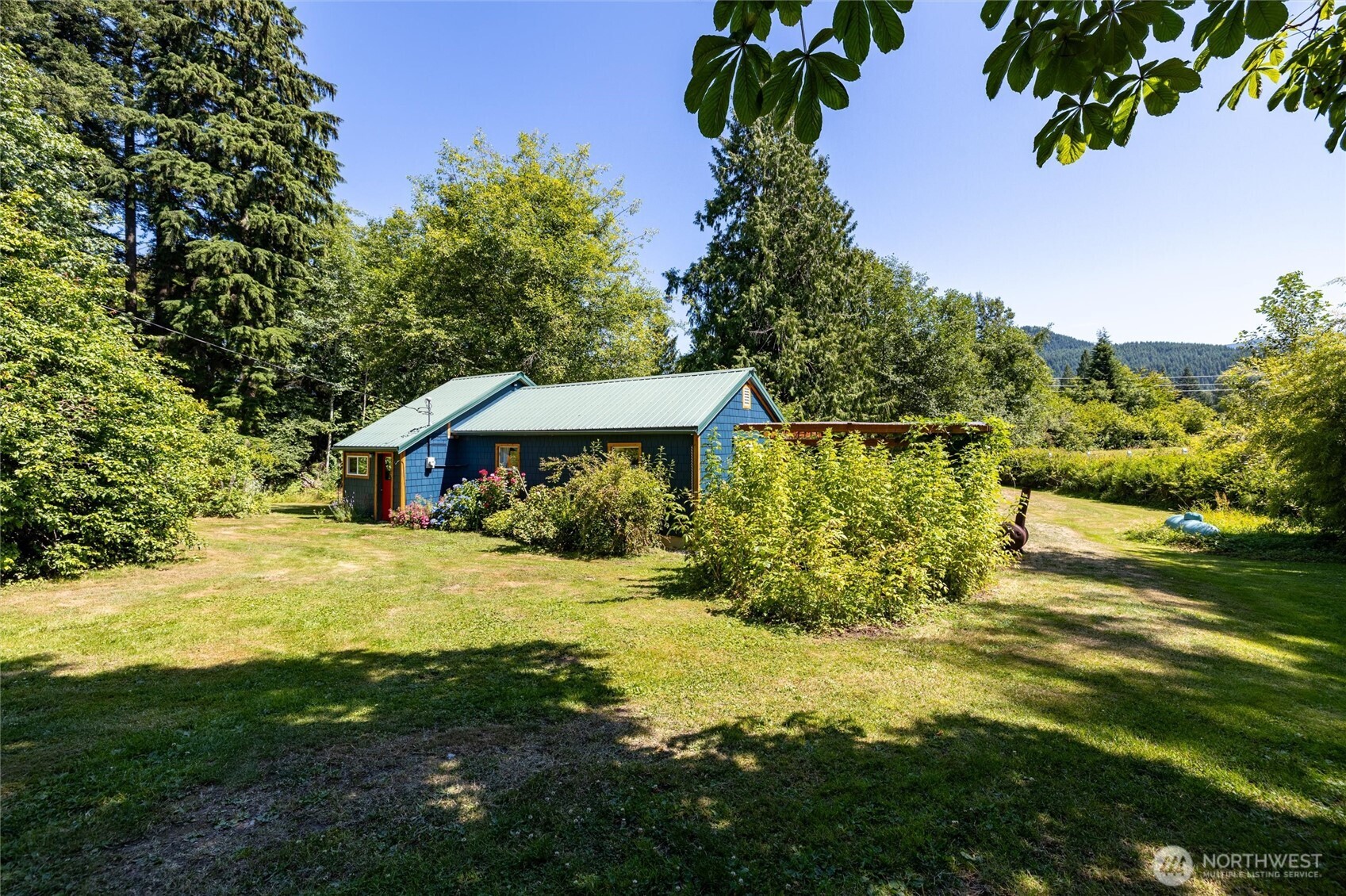 1135 Lake Samish Road Bellingham, WA 98229 - Photo 29 of 37 Gallery Image 29