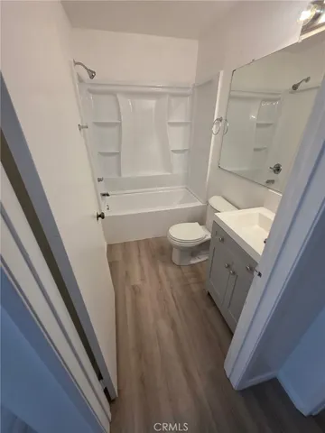 $2,500 | 222 West Dexter Street, Covina, CA 91723