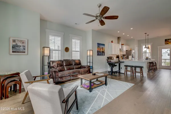$3,200 | 1817 Bungalow Row, Wilmington, NC 28409