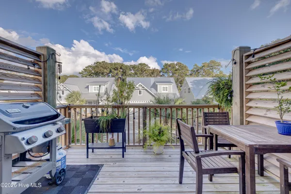 $3,200 | 1817 Bungalow Row, Wilmington, NC 28409