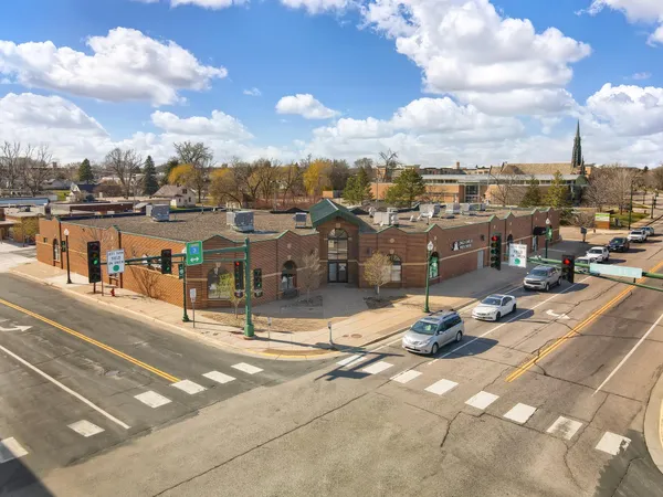 $469,990 | 1055 Adamstown Drive, Rosemount, MN 55068