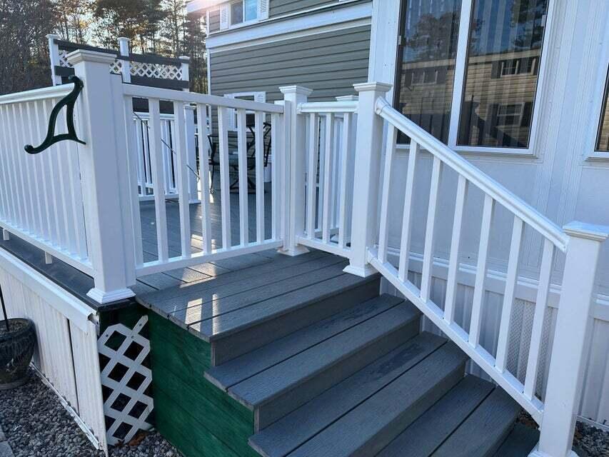 430 Post Road, Unit 290 Wells, ME 04090 - Photo 19 of 32 trex deck 1 with gate