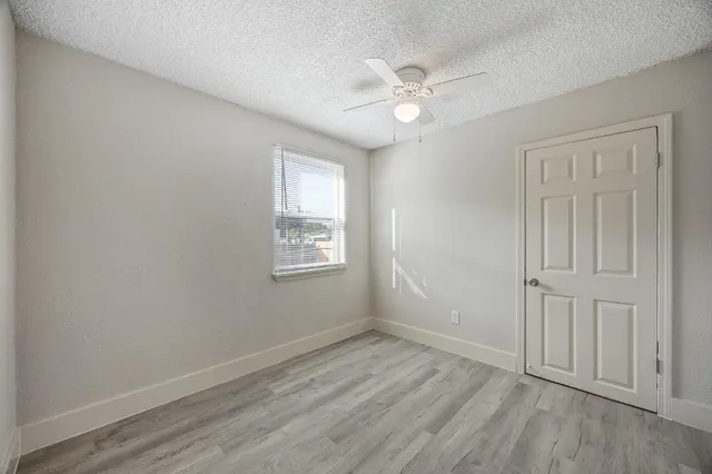 $290,000 | 741 West Myers Avenue, Fresno, CA 93706