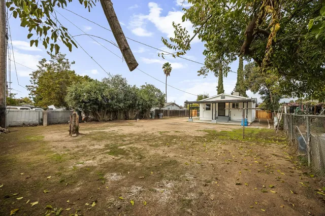 $290,000 | 741 West Myers Avenue, Fresno, CA 93706