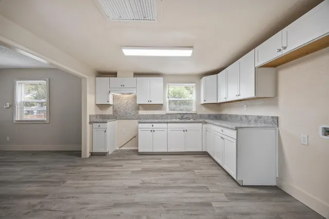 $290,000 | 741 West Myers Avenue, Fresno, CA 93706