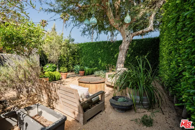 $1,995,000 | 855 Sunset Avenue, Venice, CA 90291