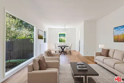 $1,995,000 | 855 Sunset Avenue, Venice, CA 90291