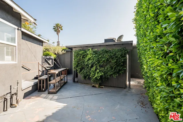 $1,995,000 | 855 Sunset Avenue, Venice, CA 90291
