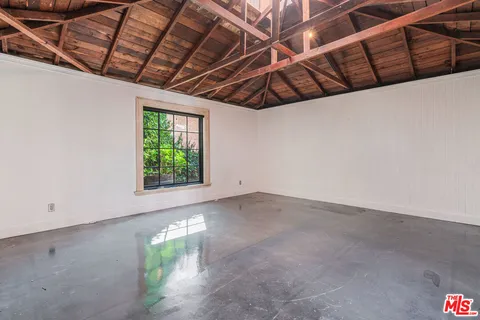 $1,995,000 | 855 Sunset Avenue, Venice, CA 90291