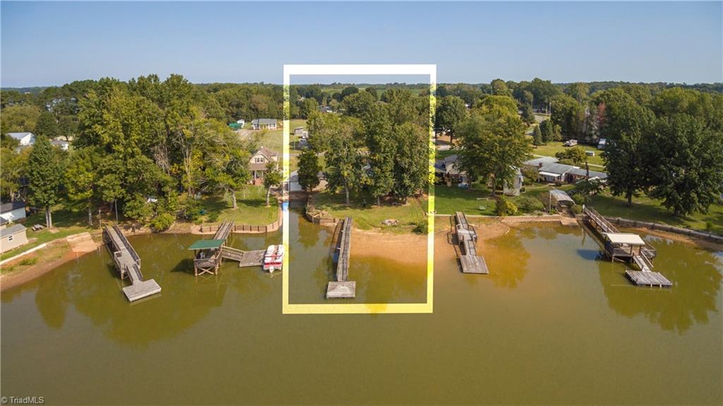 1566 Riverview Rd Extension Lexington, NC 27292 - Photo 2 of 11