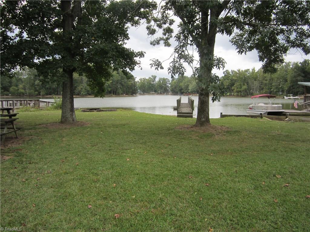 1566 Riverview Rd Extension Lexington, NC 27292 - Photo 7 of 11
