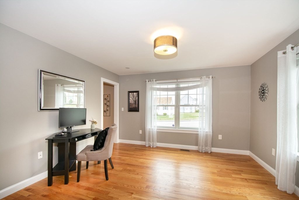 10 Jensen Farm Road Braintree, MA 02184 - Photo 25 of 42