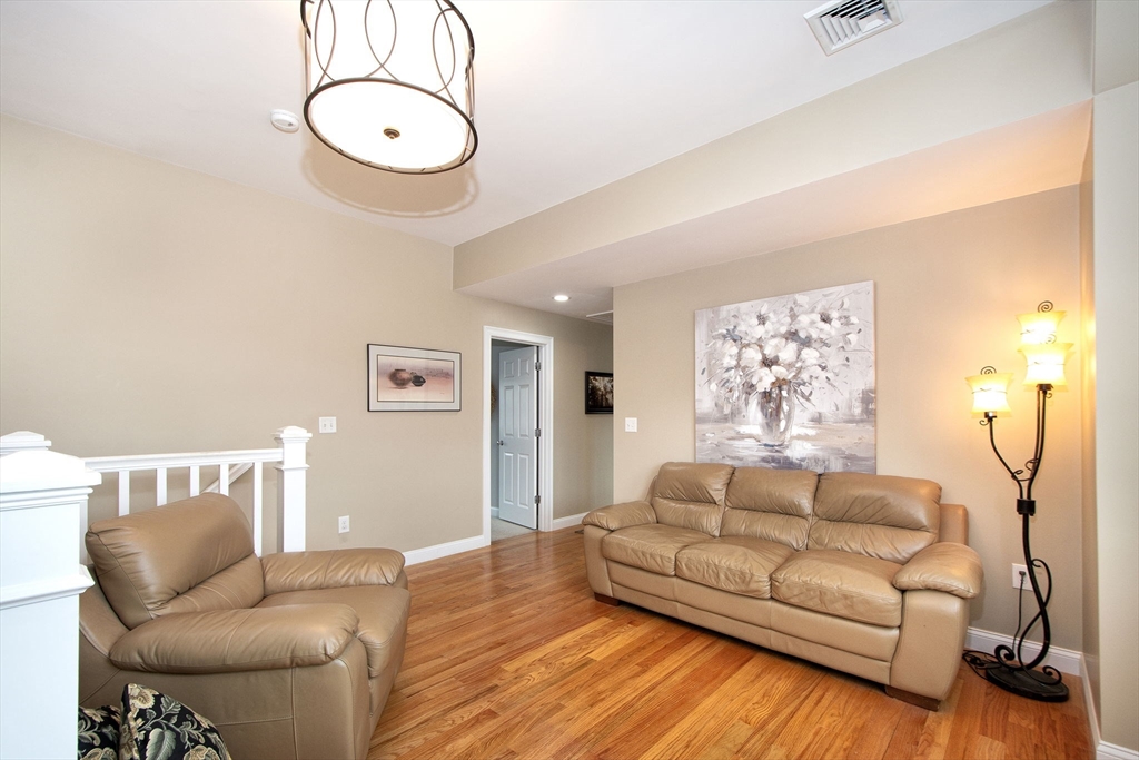 10 Jensen Farm Road Braintree, MA 02184 - Photo 27 of 42