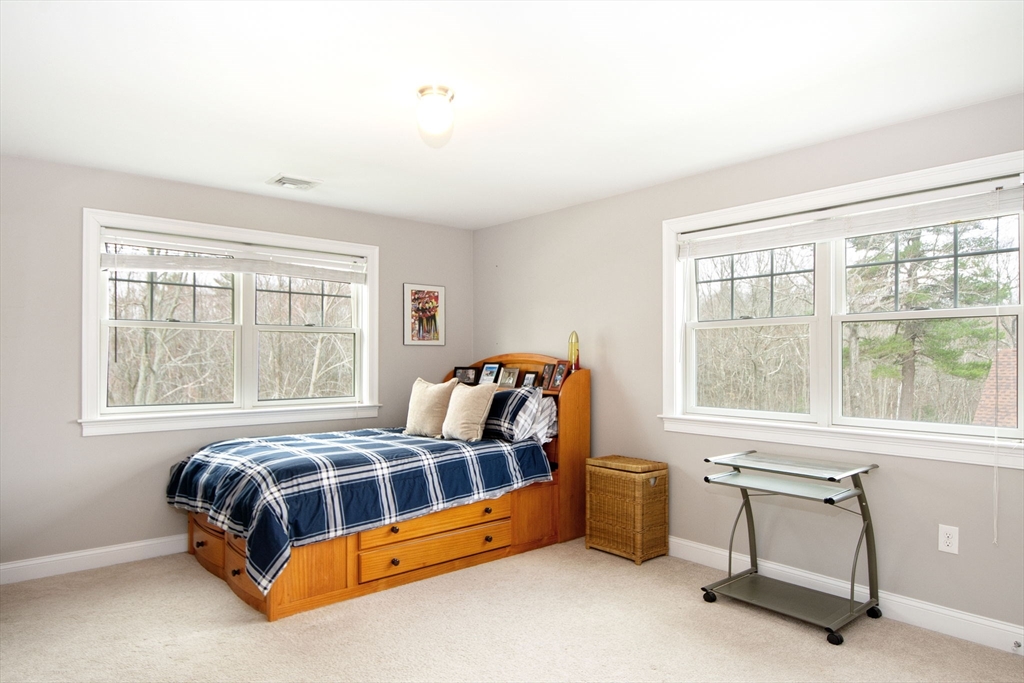 10 Jensen Farm Road Braintree, MA 02184 - Photo 37 of 42