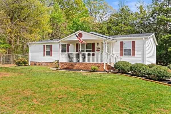 $215,500 | 284 Quail Hill Drive, Lexington, NC 27295