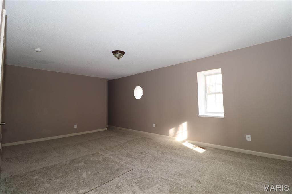 1205 East 4th Street Alton, IL 62002 - Photo 11 of 24