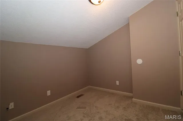 $129,900 | 1205 East 4th Street, Alton, IL 62002