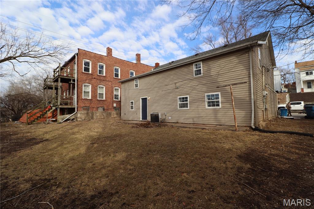 1205 East 4th Street Alton, IL 62002 - Photo 22 of 24