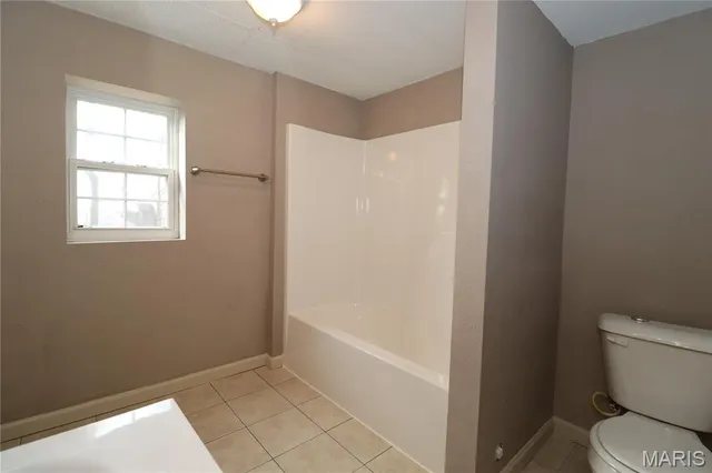 $129,900 | 1205 East 4th Street, Alton, IL 62002