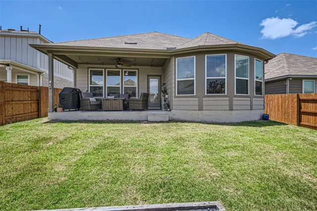 $2,200 | 159 Bayberry Circle, Buda, TX 78610