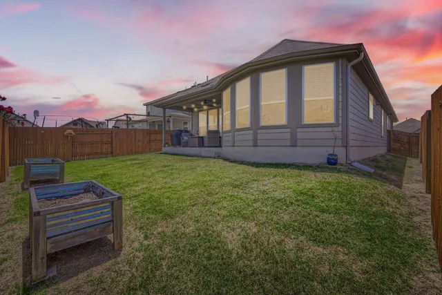 $2,200 | 159 Bayberry Circle, Buda, TX 78610