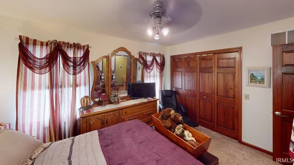 $469,900 | 3572 Highway 10, Lake Village, IN 46349