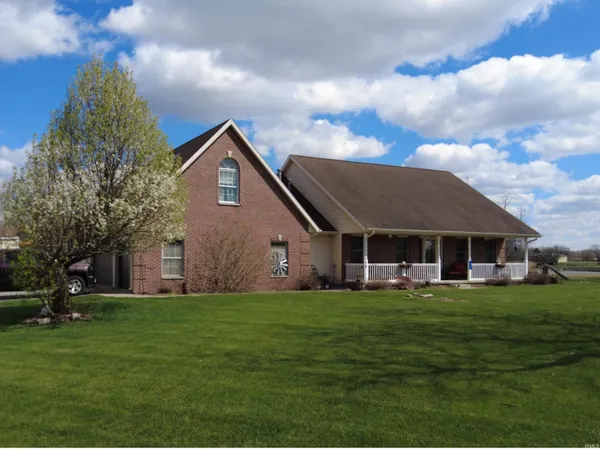 $469,900 | 3572 Highway 10, Lake Village, IN 46349