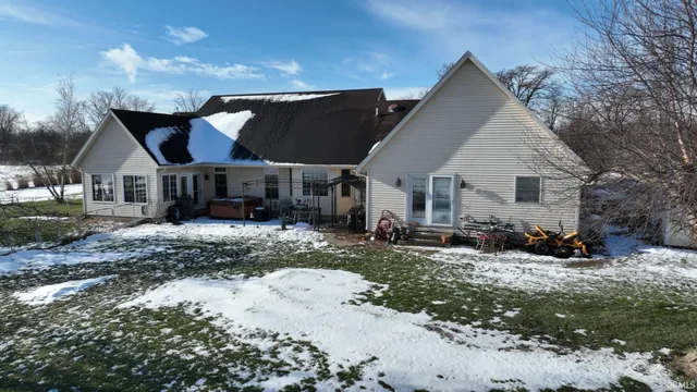 $479,900 | 3572 Highway 10, Lake Village, IN 46349