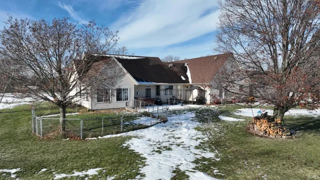 $479,900 | 3572 Highway 10, Lake Village, IN 46349